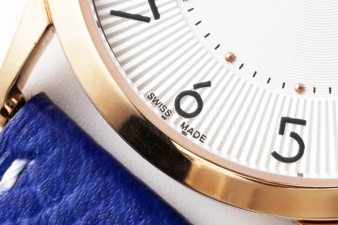 Hermès Steel Black Dial — photographed off the sweep
