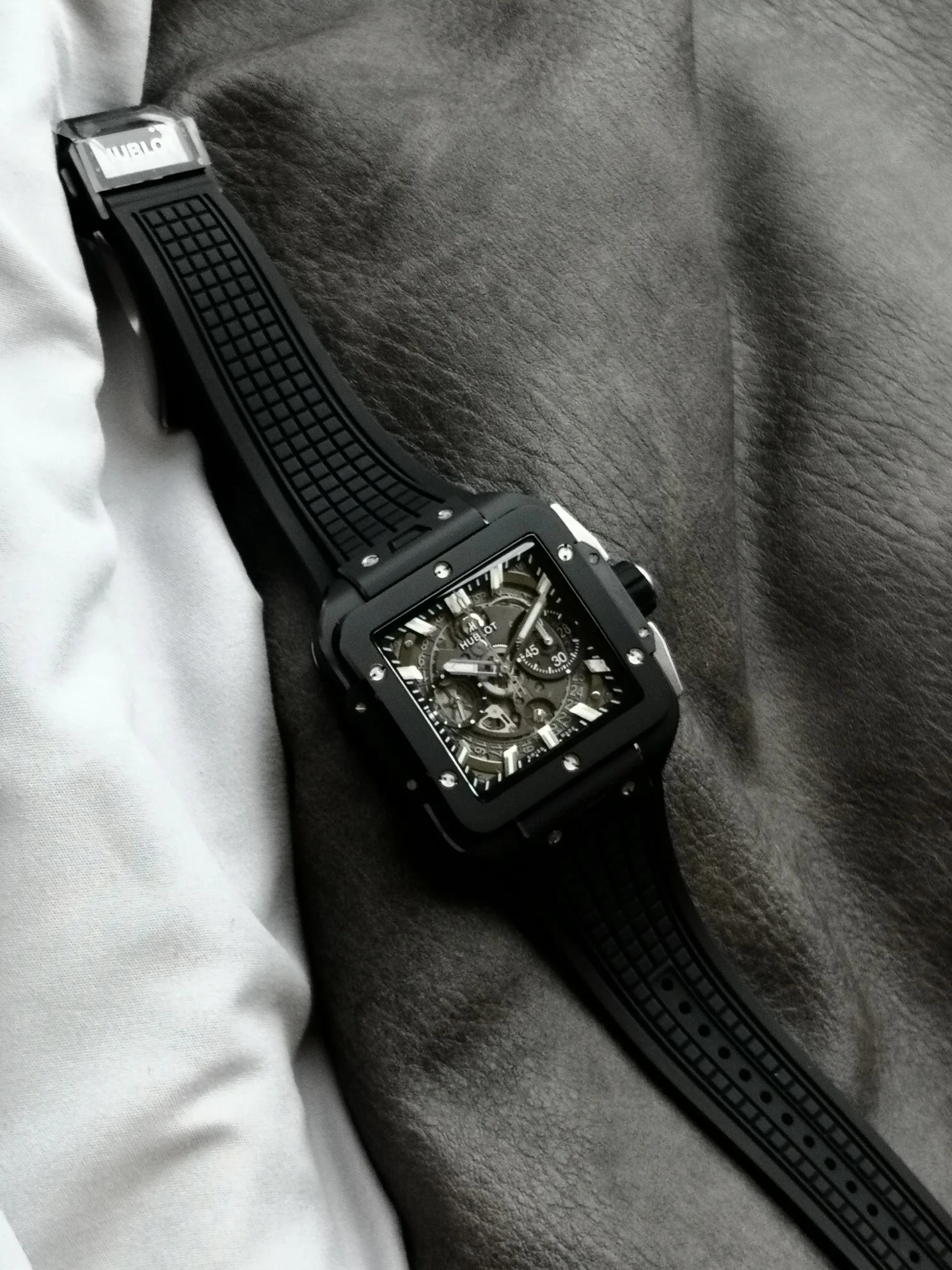 Hublot Big Bang Ceramic 42mm — photographed off the sweep