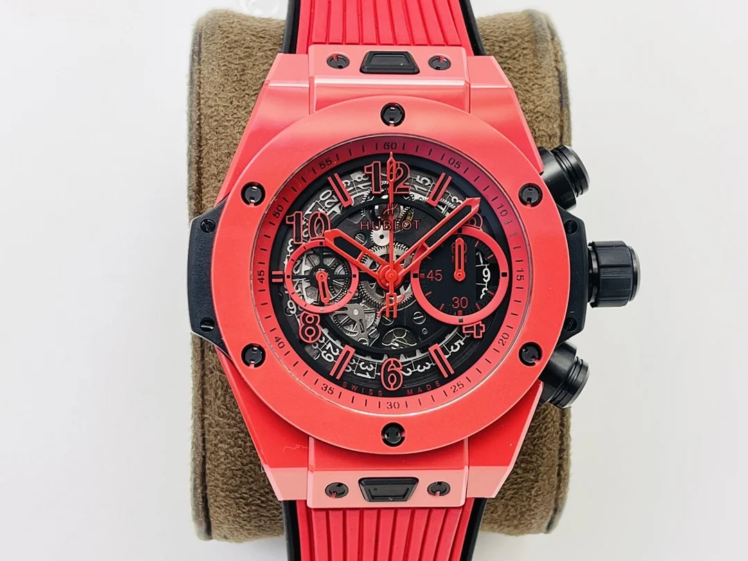 Hublot Big Bang Ceramic 45mm — photographed off the sweep