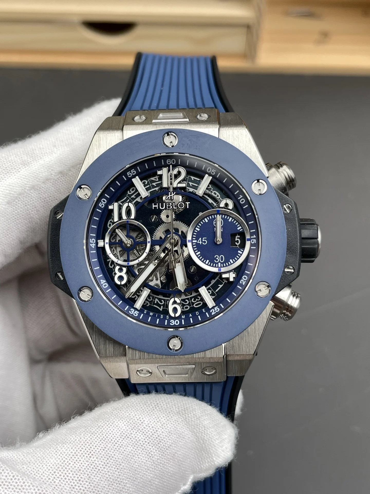 Hublot Big Bang Ceramic Blue Dial — photographed off the sweep