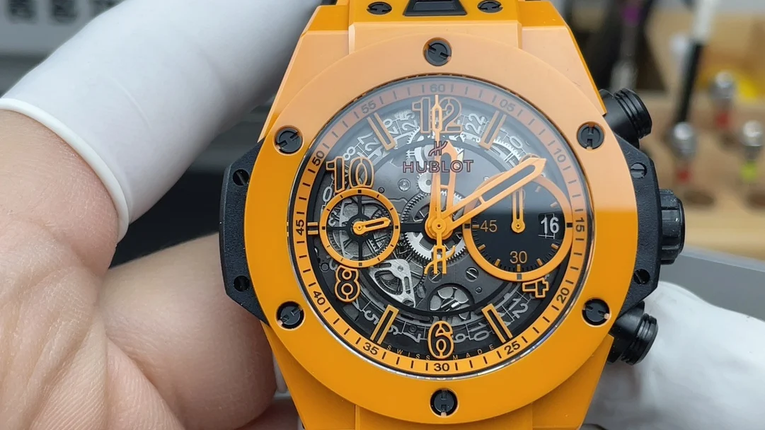 Hublot Big Bang Orange Dial — photographed off the sweep