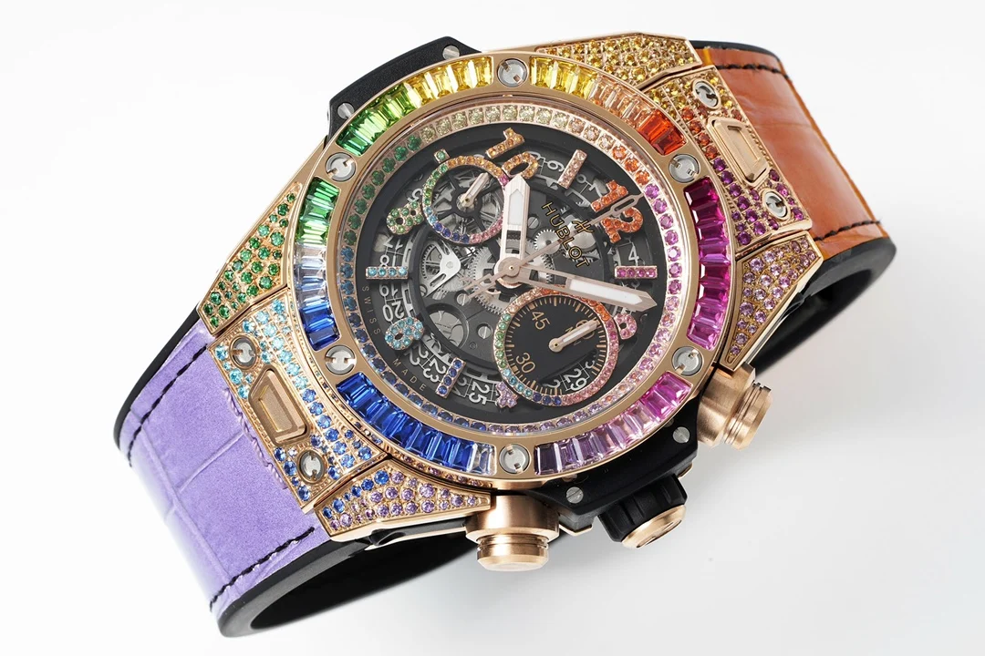 Hublot Big Bang Rainbow 45mm — detail