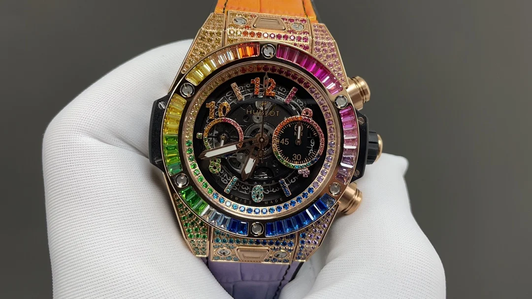 Hublot Big Bang Rainbow Diamond-Set — photographed off the sweep