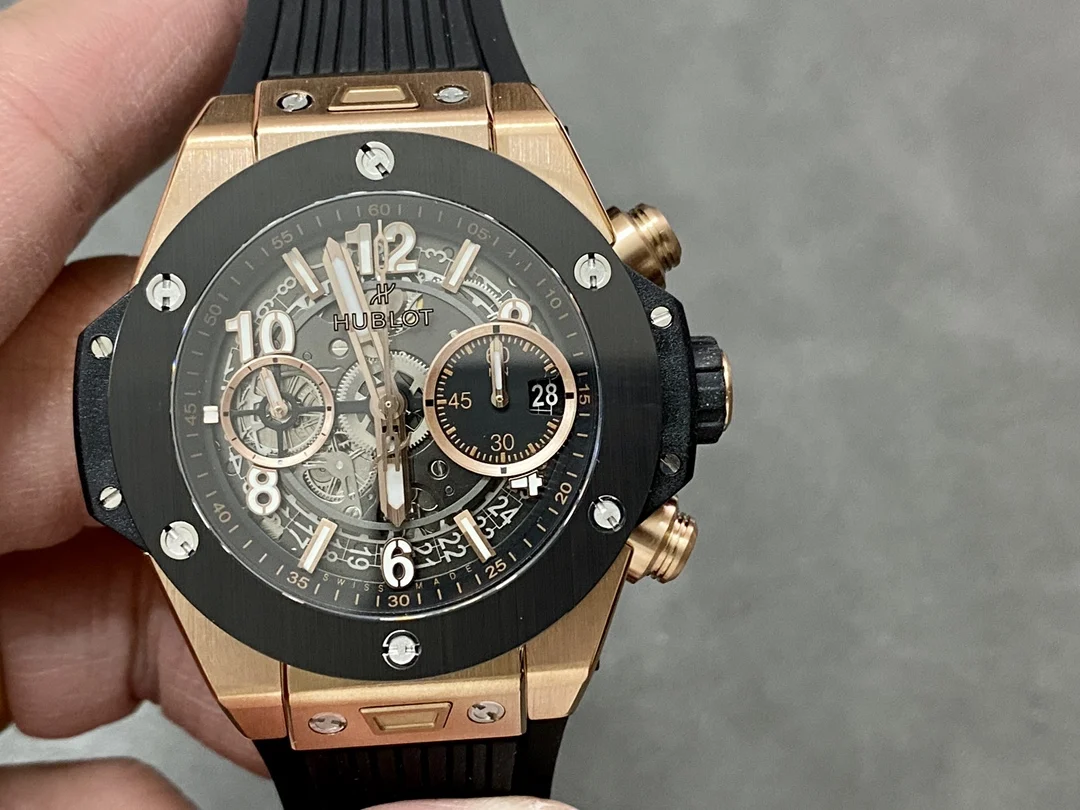 Hublot Big Bang Rainbow Titanium — photographed off the sweep