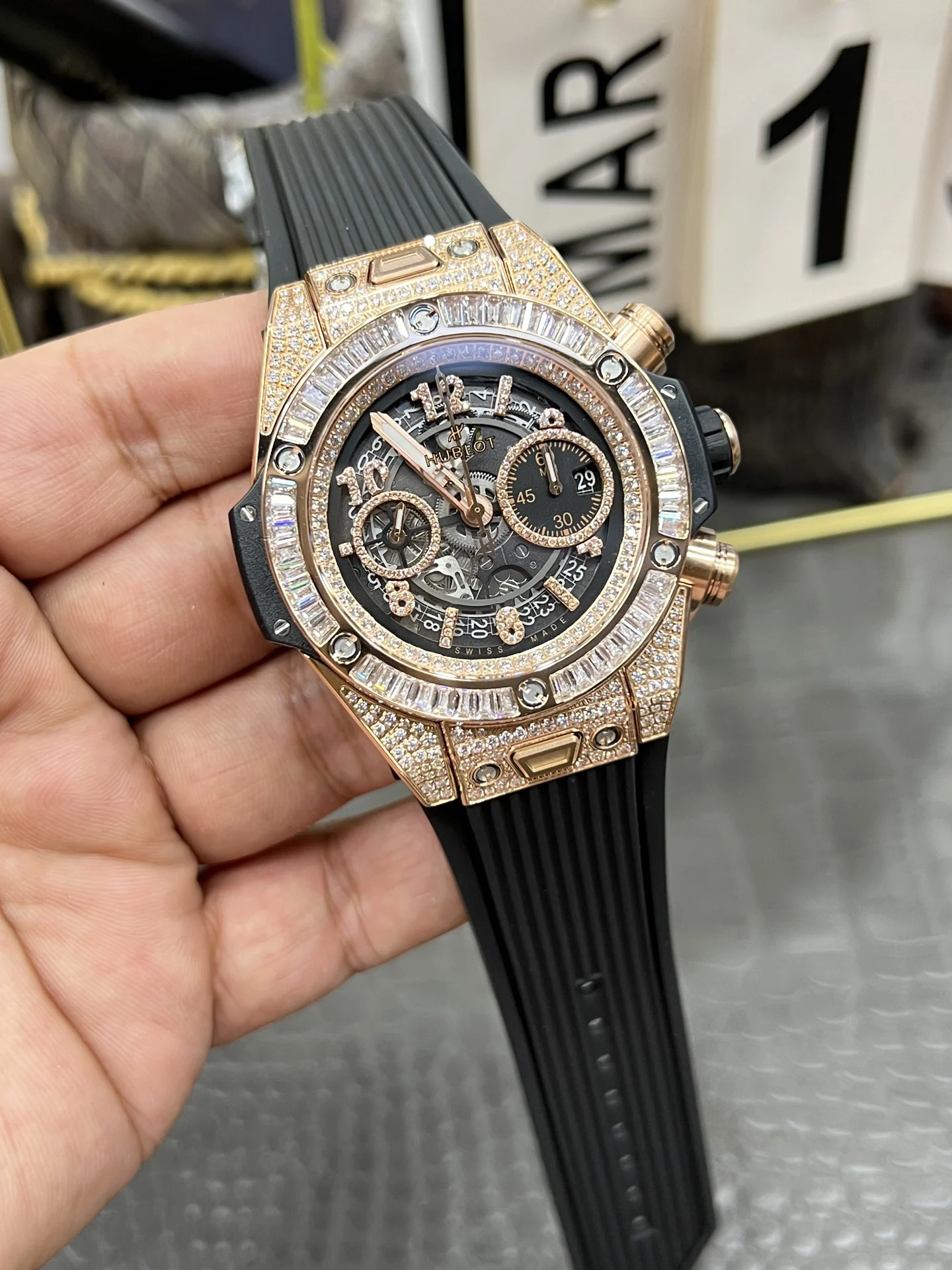 Hublot Big Bang Rose Gold — photographed off the sweep