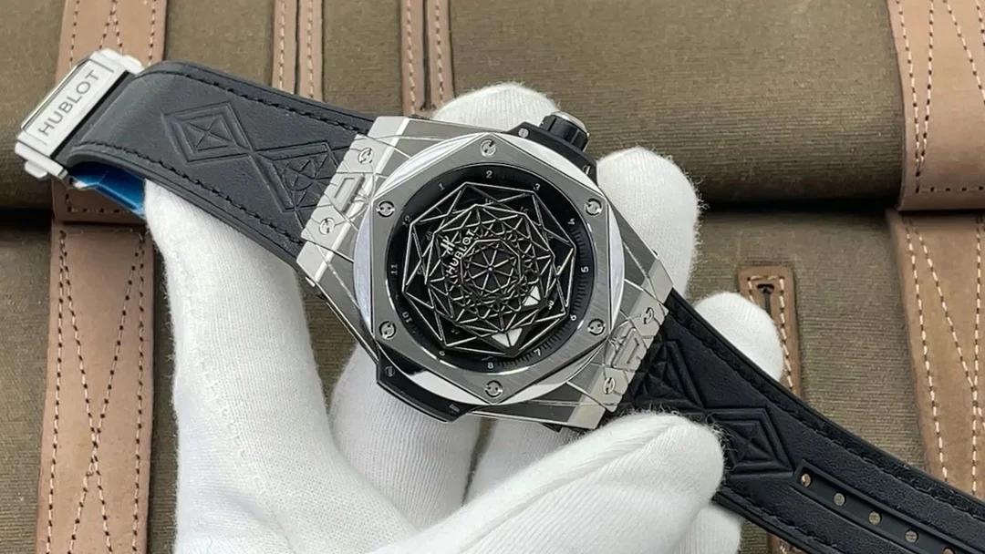 Hublot Big Bang Steel Black Dial 415.NX.1112.VR.MXM16 45mm