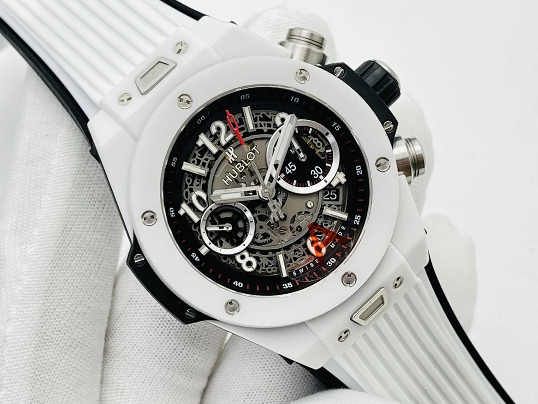 Hublot Big Bang Titanium 411.NM.1170.RX — photographed off the sweep