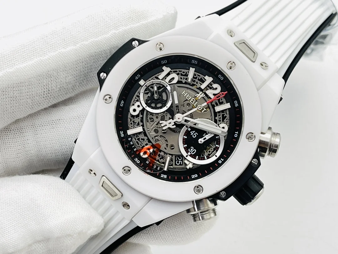 Hublot Big Bang Titanium 411.NM.1170.RX — photographed off the sweep