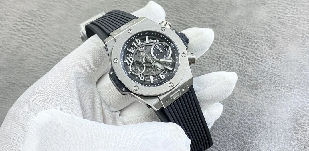Hublot Big Bang Titanium 44mm — photographed off the sweep