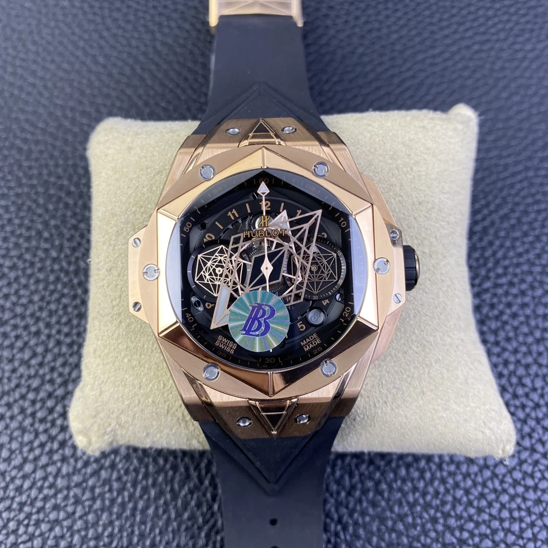 Hublot Big Bang Titanium 45mm — photographed off the sweep