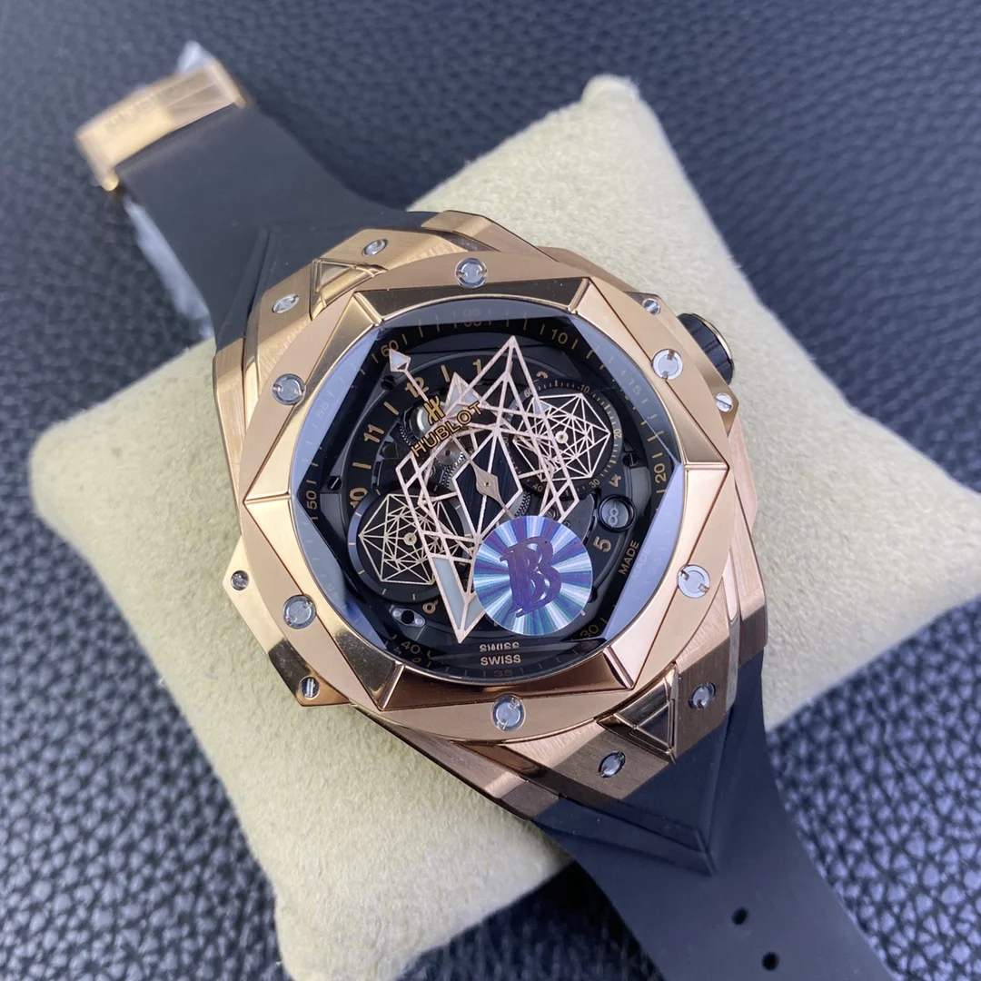Hublot Big Bang Titanium 45mm — photographed off the sweep