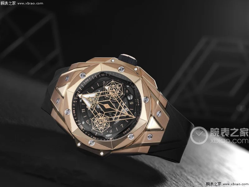 Hublot Big Bang Titanium Black Dial Diamond-Set 45mm — photographed off the sweep