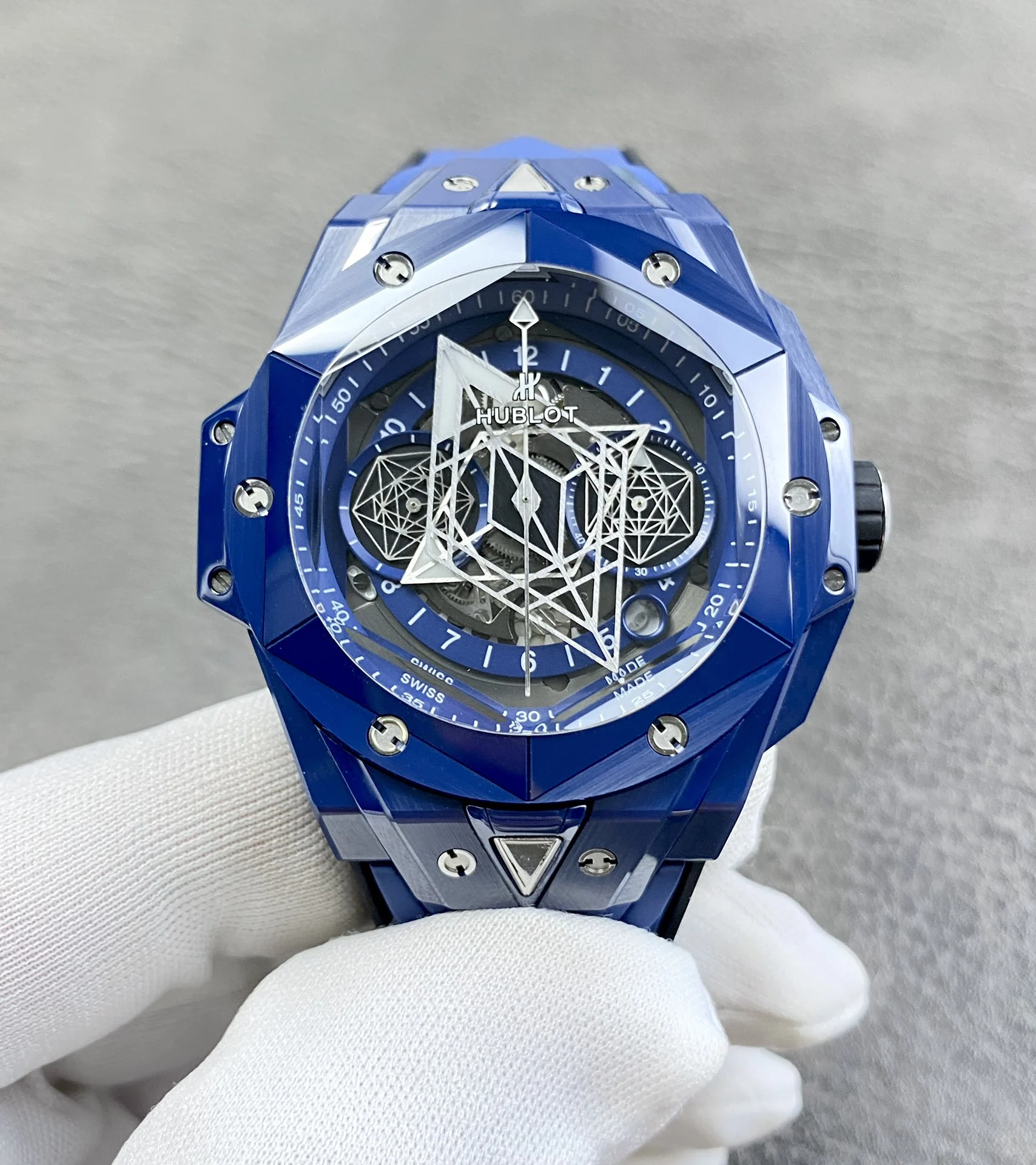 Hublot Big Bang Titanium Blue Dial 45mm — photographed off the sweep