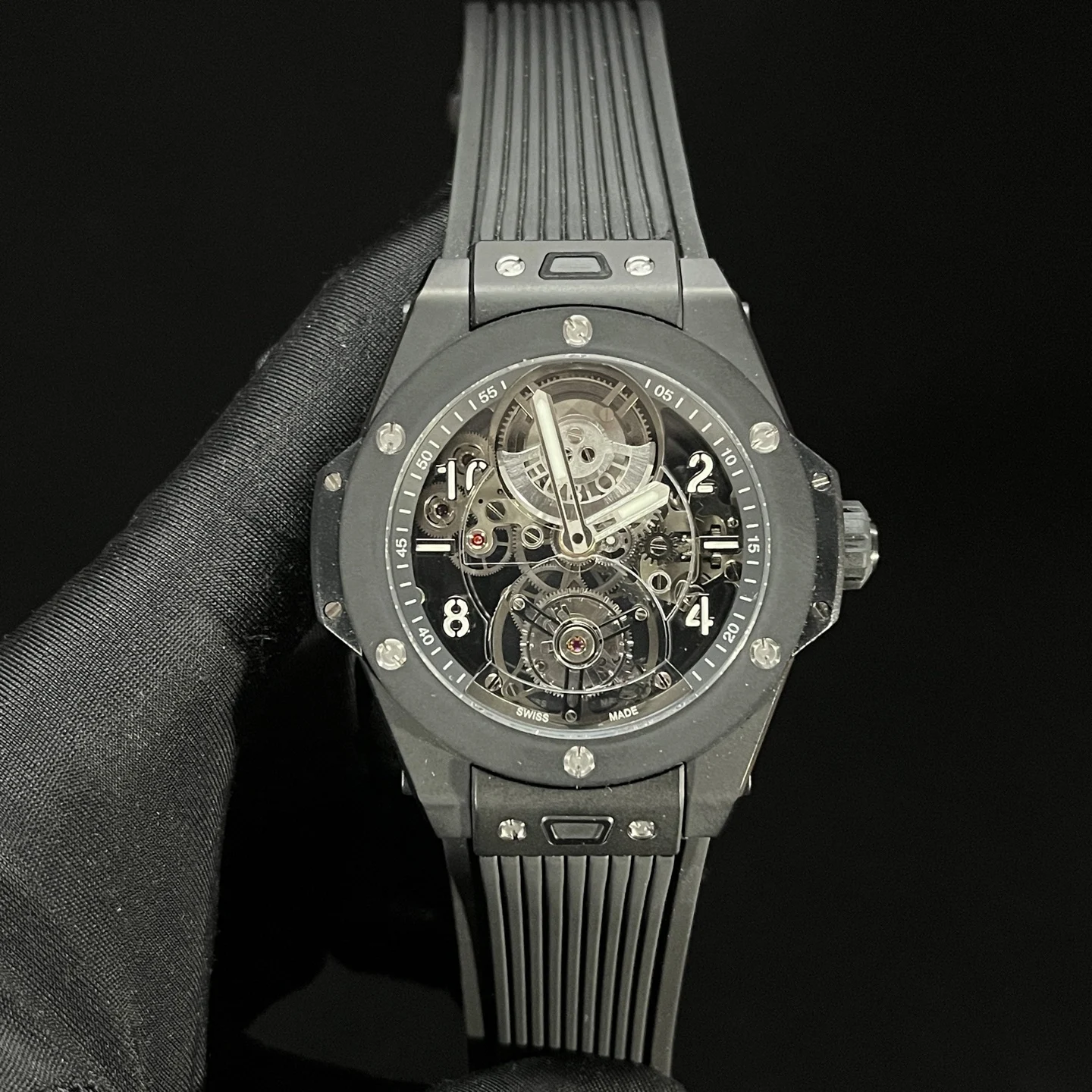 Hublot Big Bang Tourbillon Rose Gold — photographed off the sweep