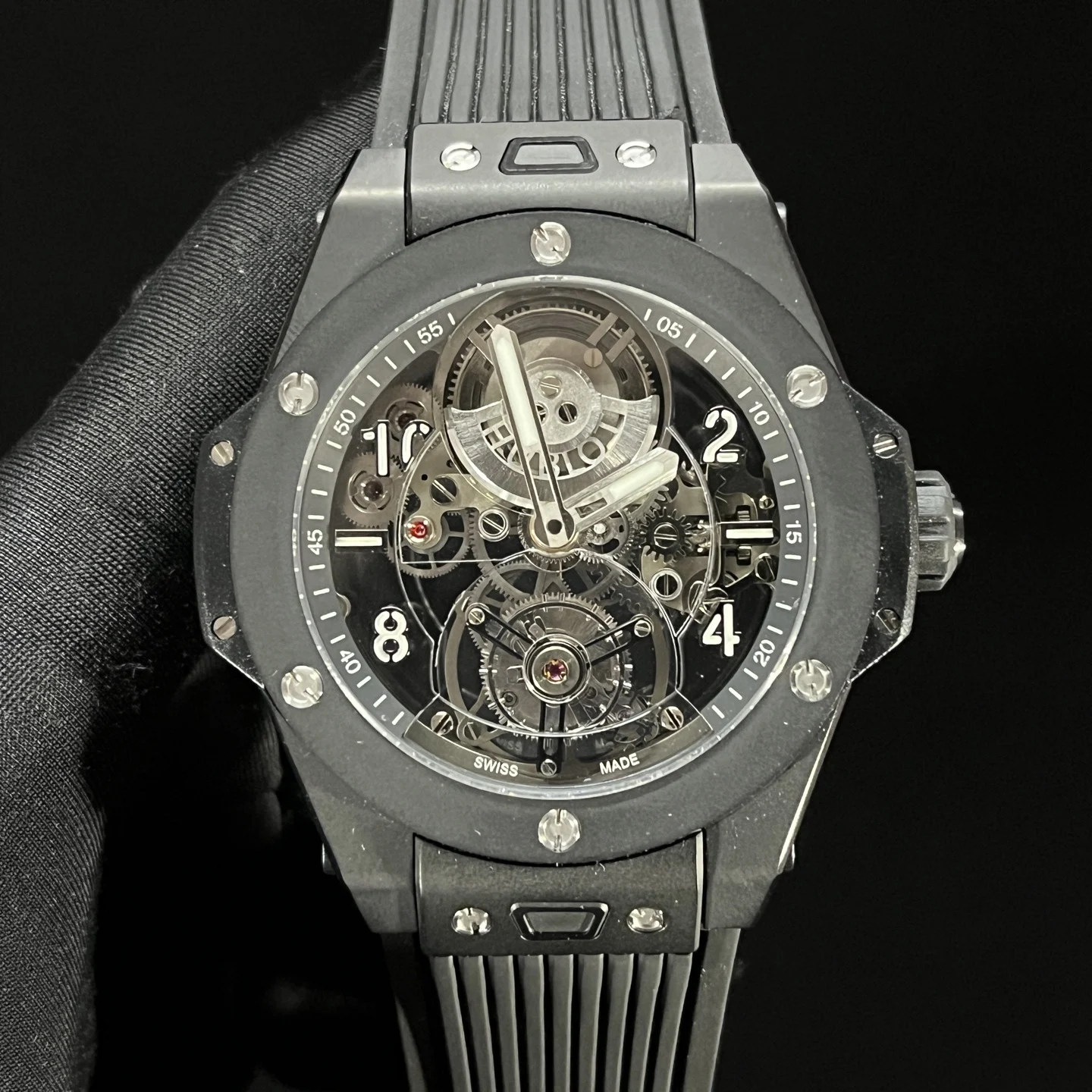 Hublot Big Bang Tourbillon Rose Gold — photographed off the sweep