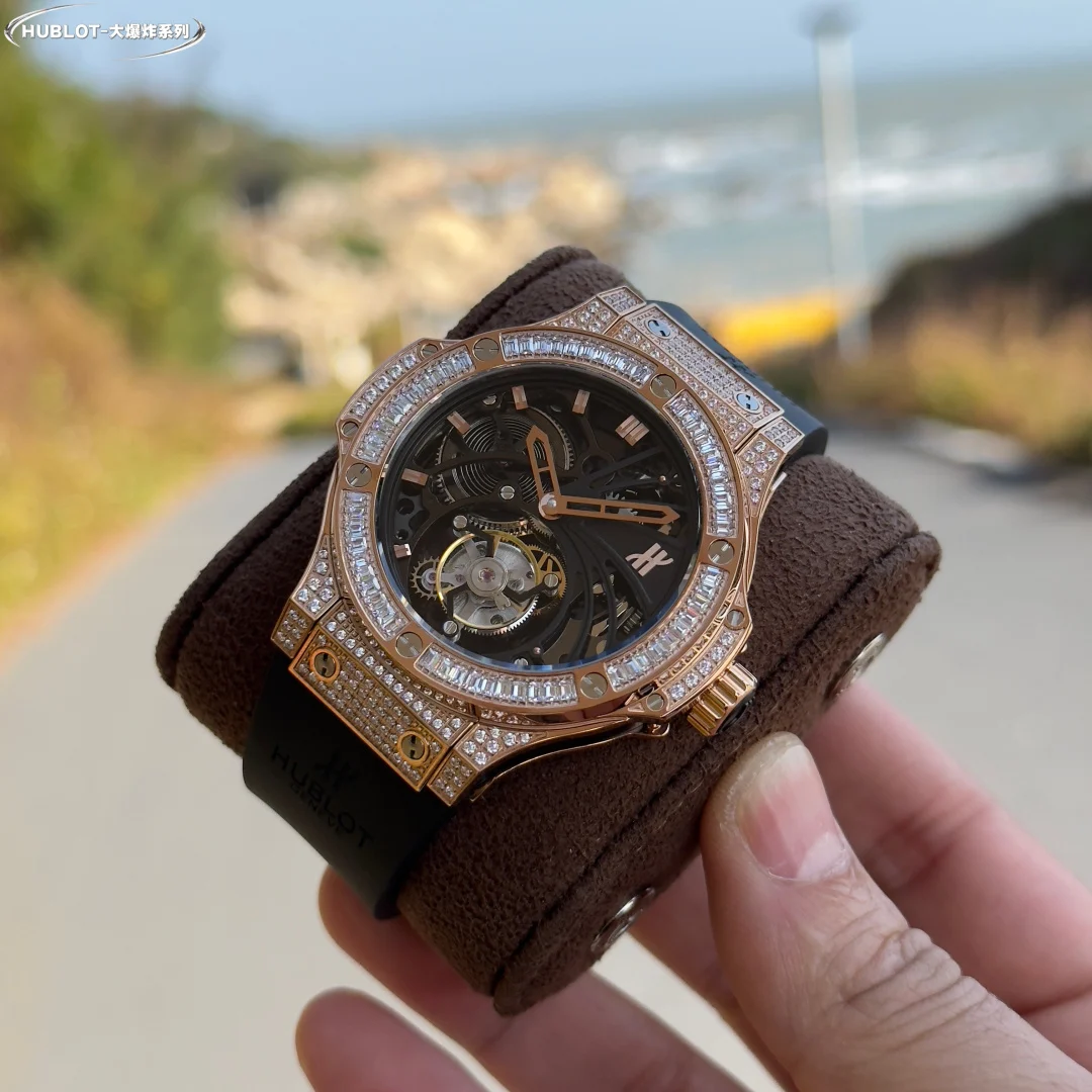 Hublot Big Bang Tourbillon Steel β photographed off the sweep