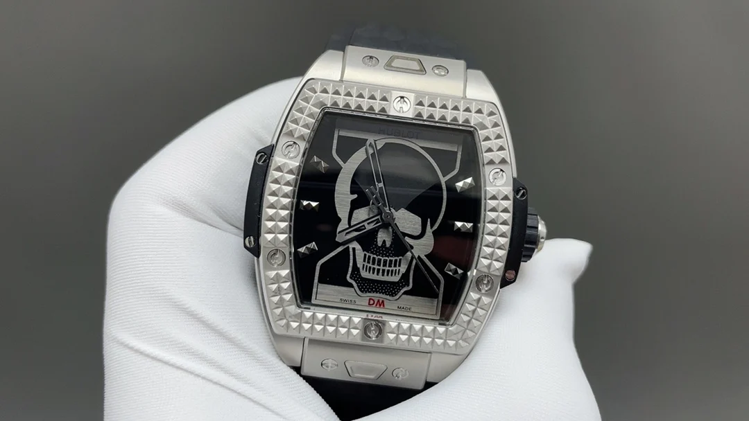 Hublot Ceramic Black Dial 42mm β photographed off the sweep