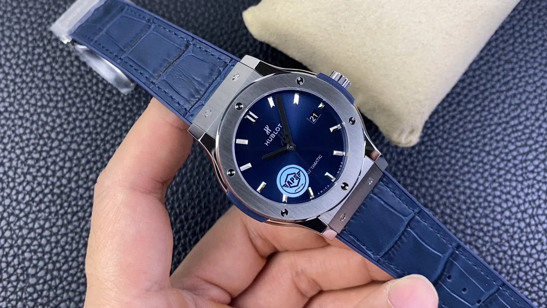 Hublot Classic Fusion Blue Dial 42mm