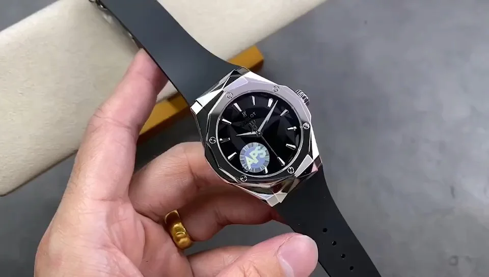 Hublot Classic Fusion Steel 40mm