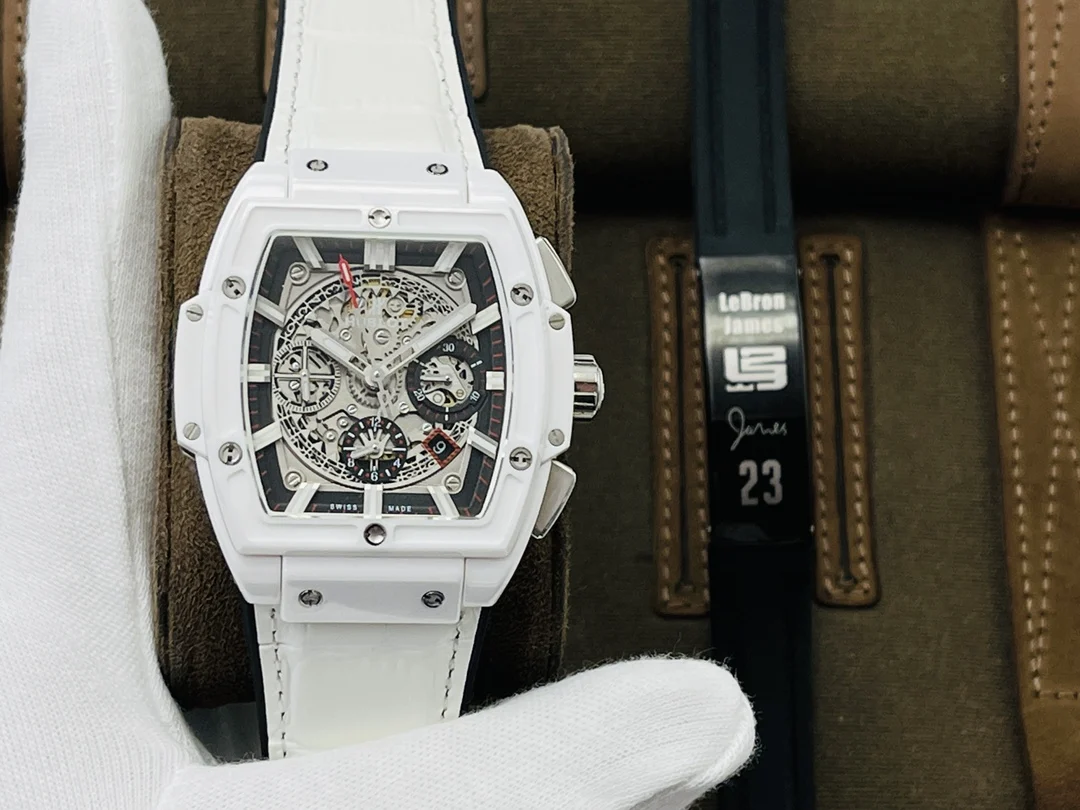 Hublot Spirit of Big Bang Ceramic — photographed off the sweep
