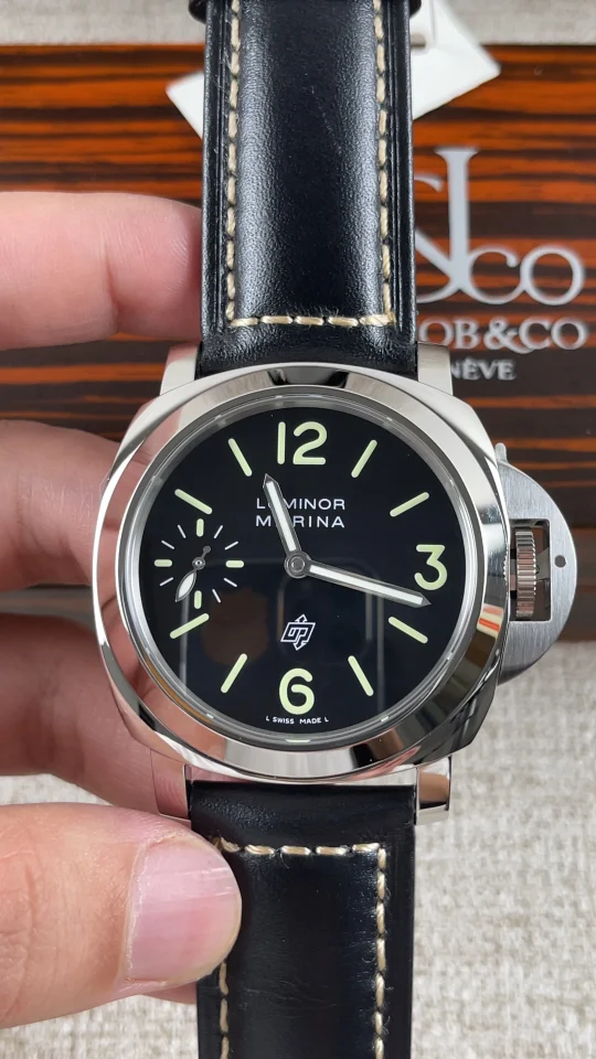 HW! Panerai 1084 collection! Paired with 6497 manual movement