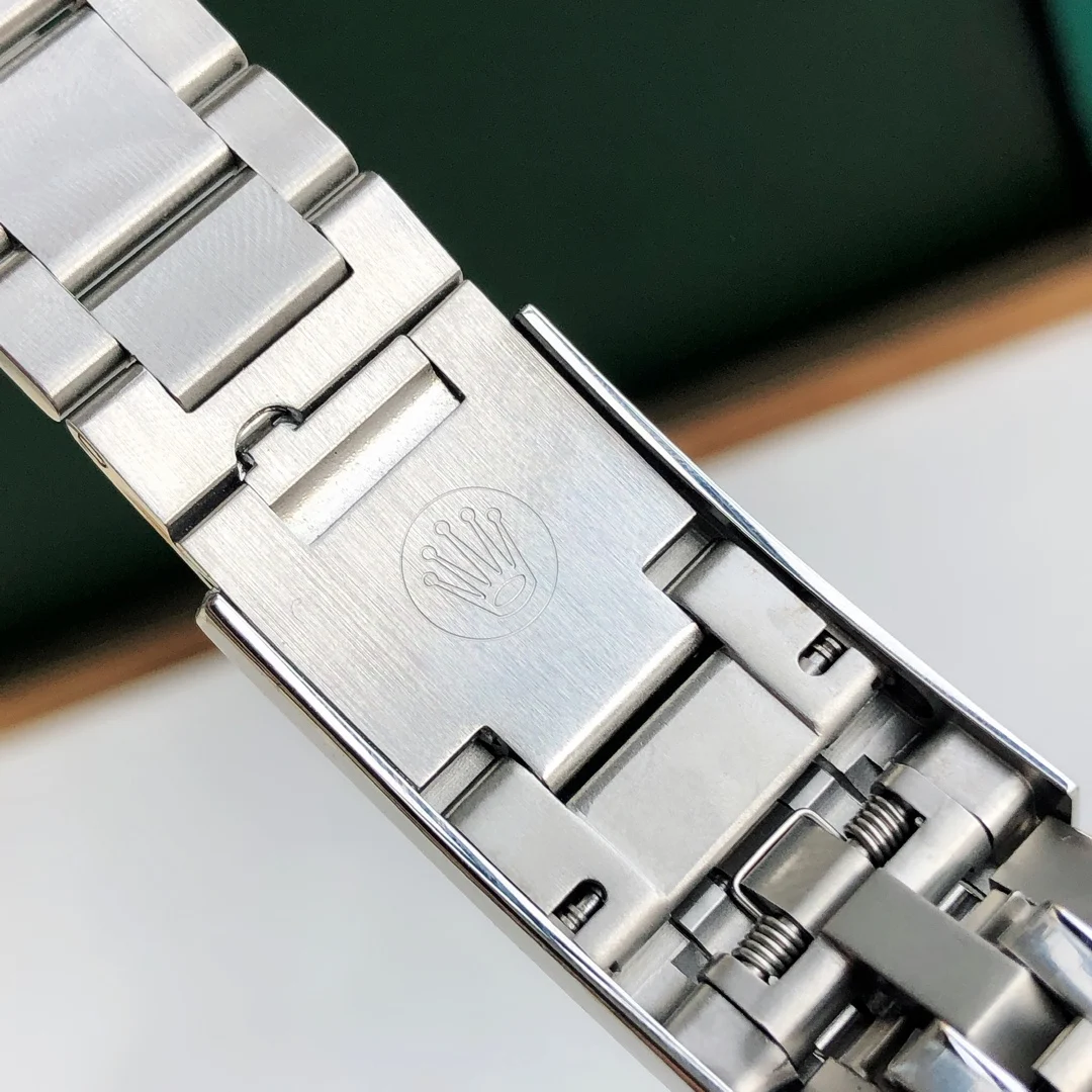Imported 904 steel strand — photographed off the sweep