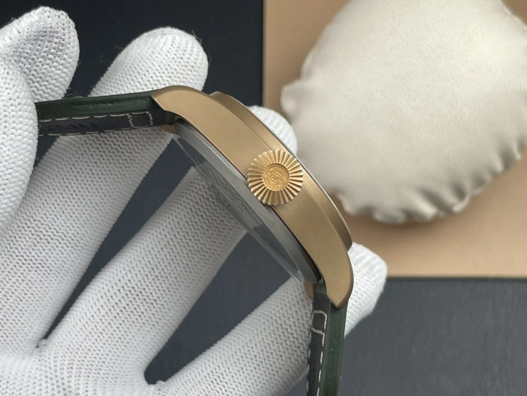 IWC Bronze — photographed off the sweep