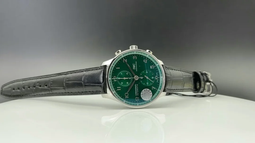 IWC IW371615 — photographed off the sweep