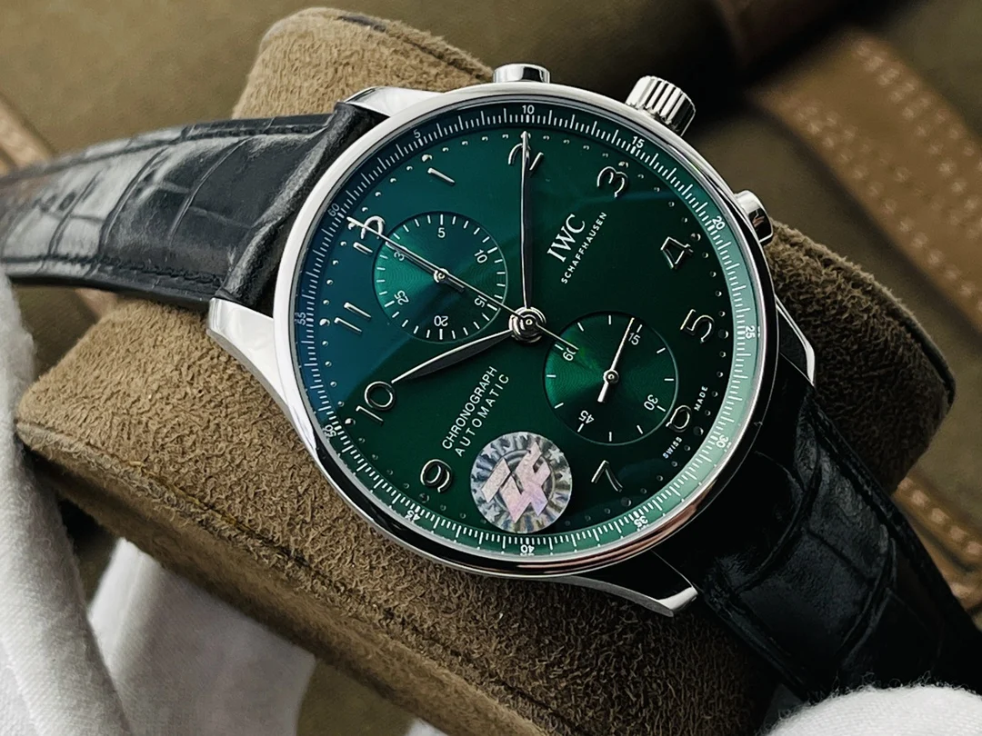 IWC IW371615 — photographed off the sweep
