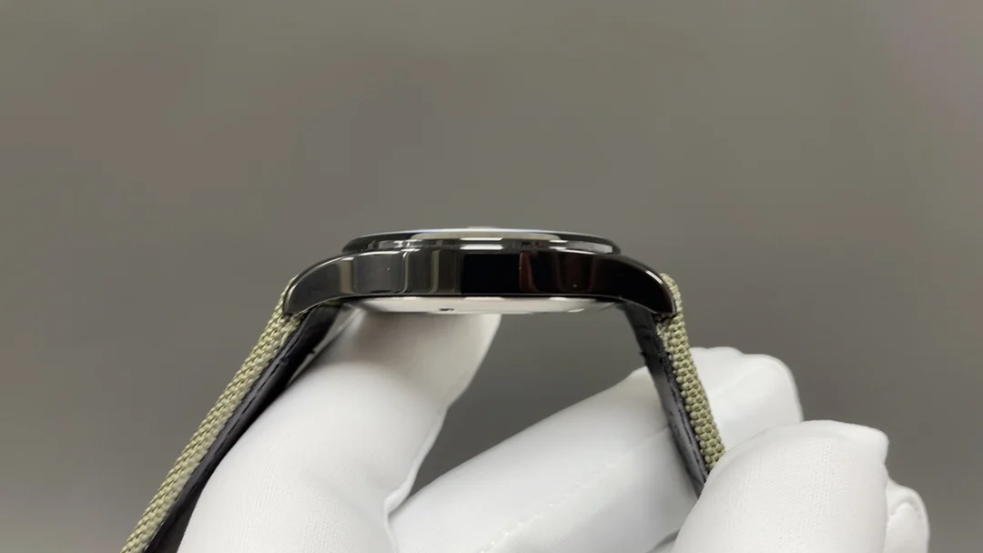 IWC Pilot Black Dial — photographed off the sweep