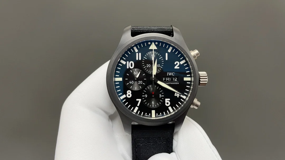 IWC Pilot Ceramic 43mm