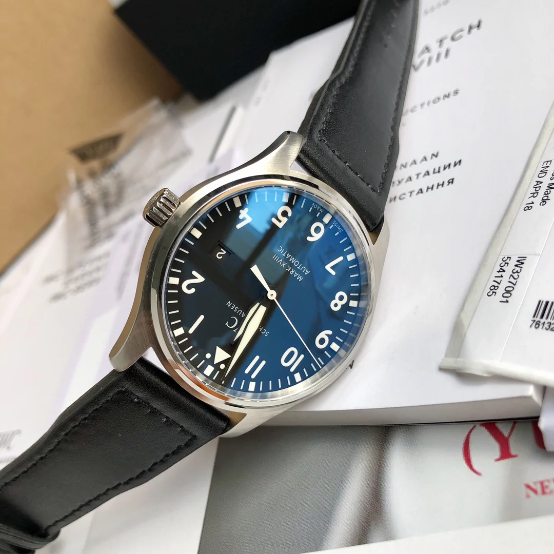 IWC Pilot IW327001 — photographed off the sweep