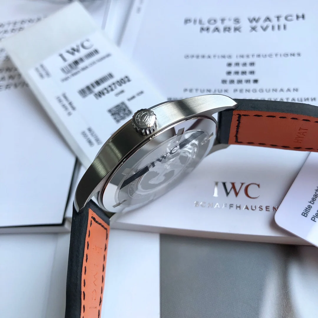 IWC Pilot IW327002 — photographed off the sweep