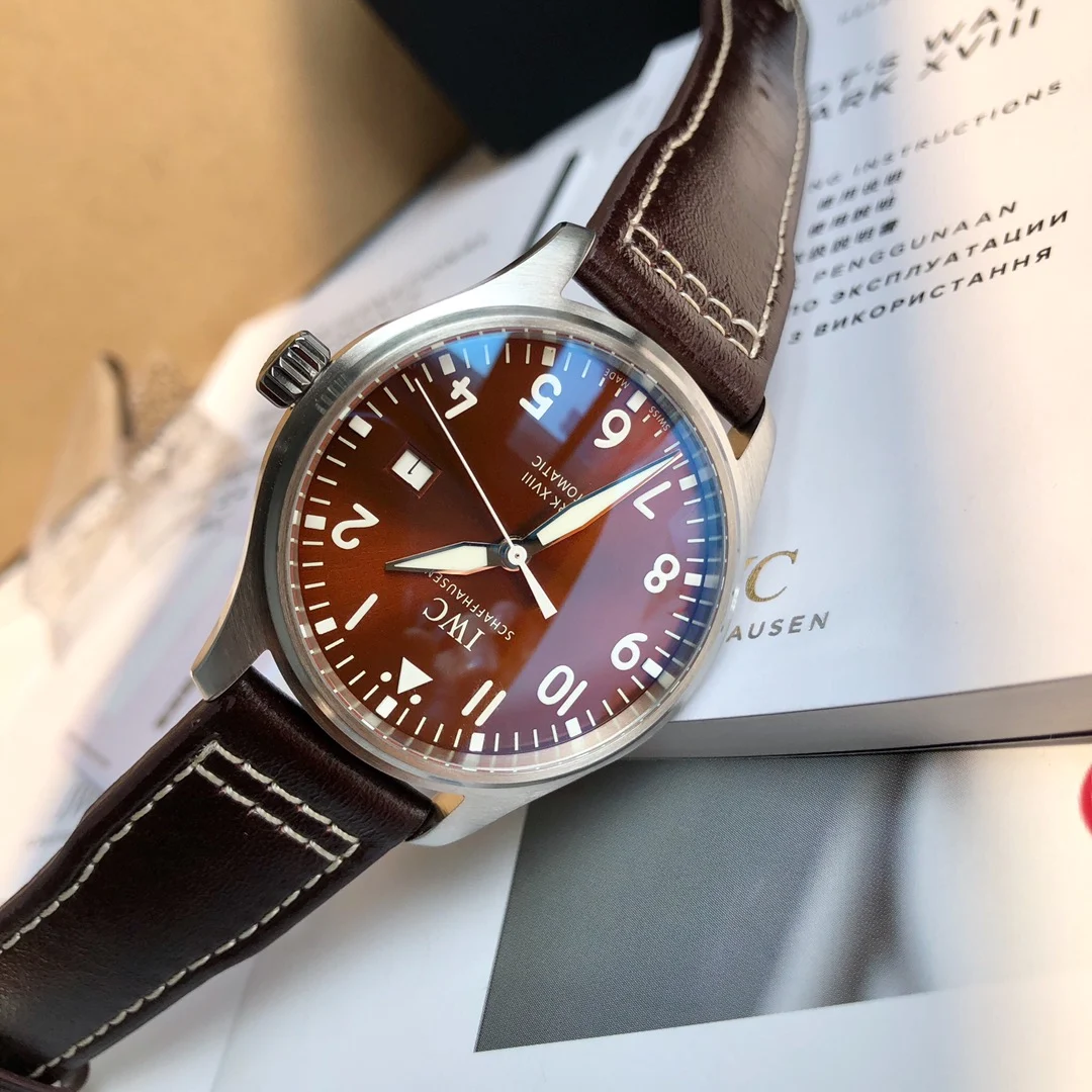 IWC Pilot IW327003 — photographed off the sweep