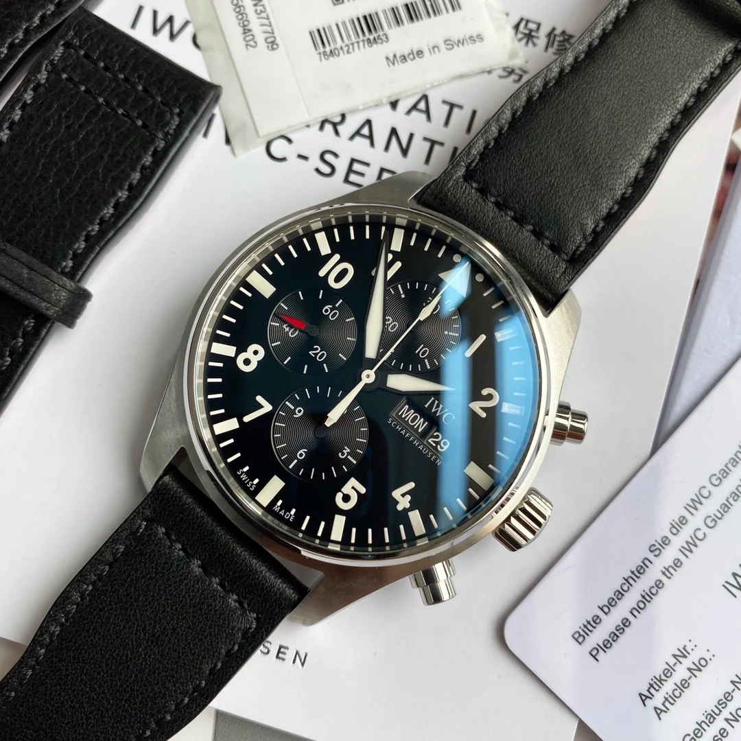 IWC Pilot IW377709 43mm β photographed off the sweep