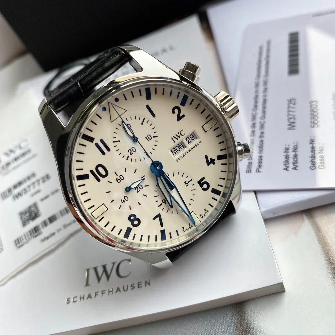 IWC Pilot IW377725 — photographed off the sweep