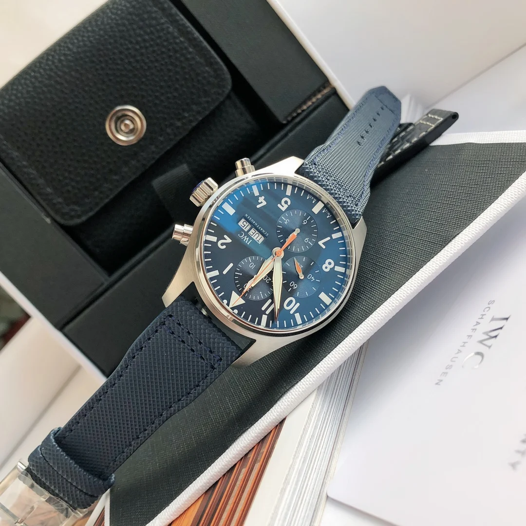 IWC Pilot IW377726 43mm — photographed off the sweep