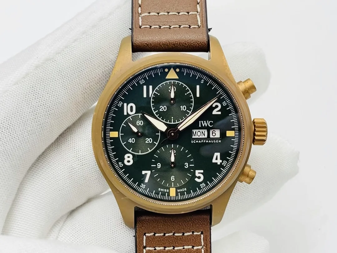 IWC Pilot IW387902