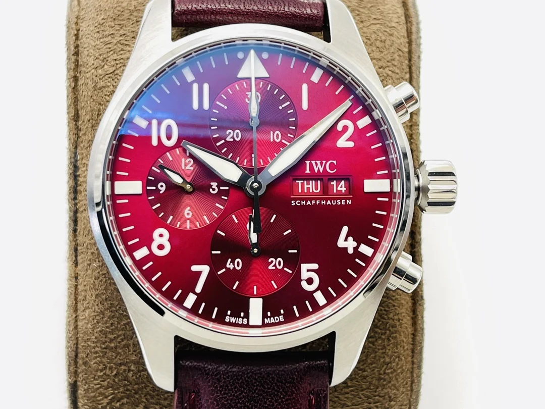 IWC Pilot IW388107 — photographed off the sweep