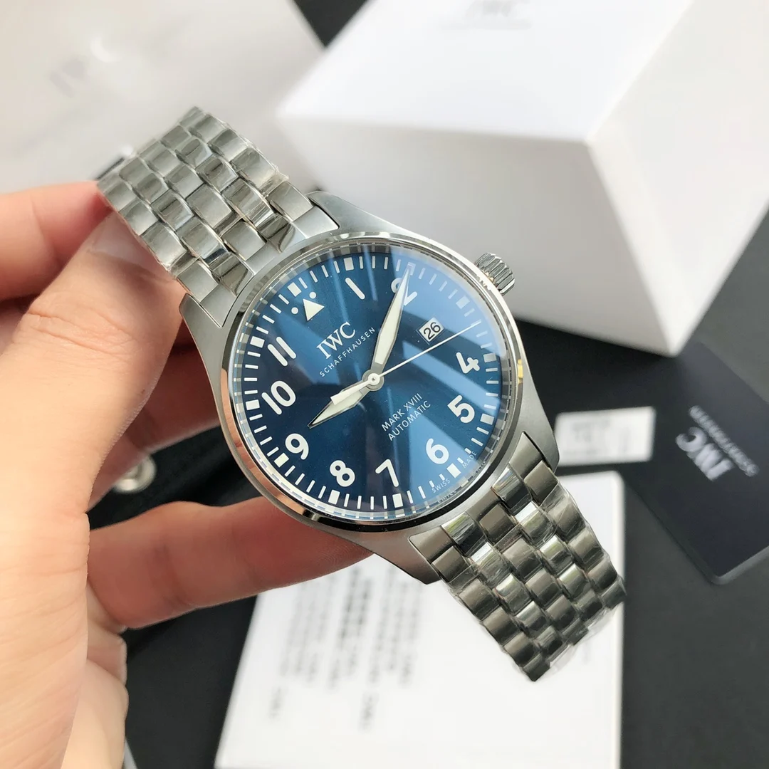 IWC Pilot Steel 40mm — photographed off the sweep