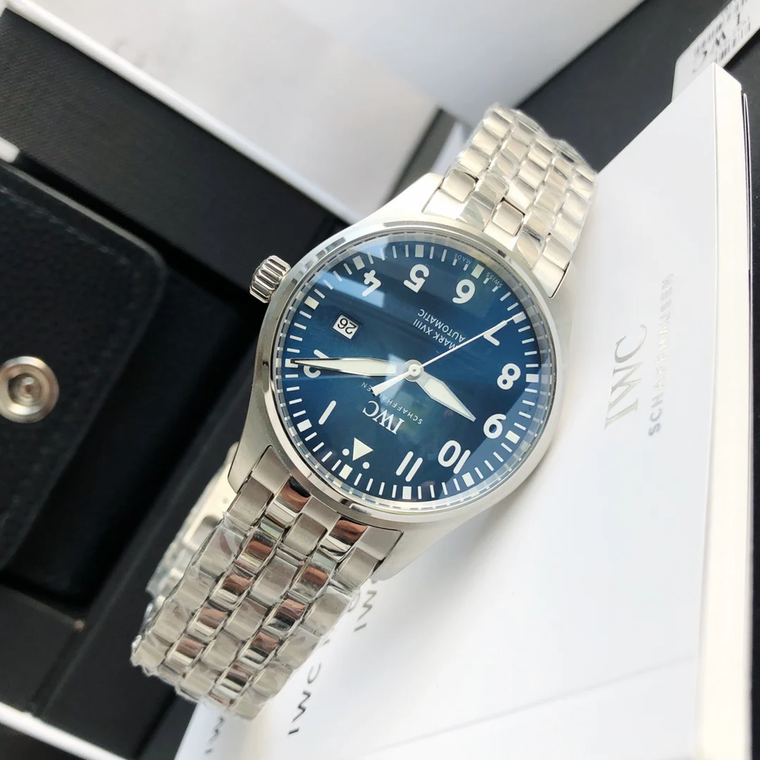 IWC Pilot Steel 40mm — photographed off the sweep