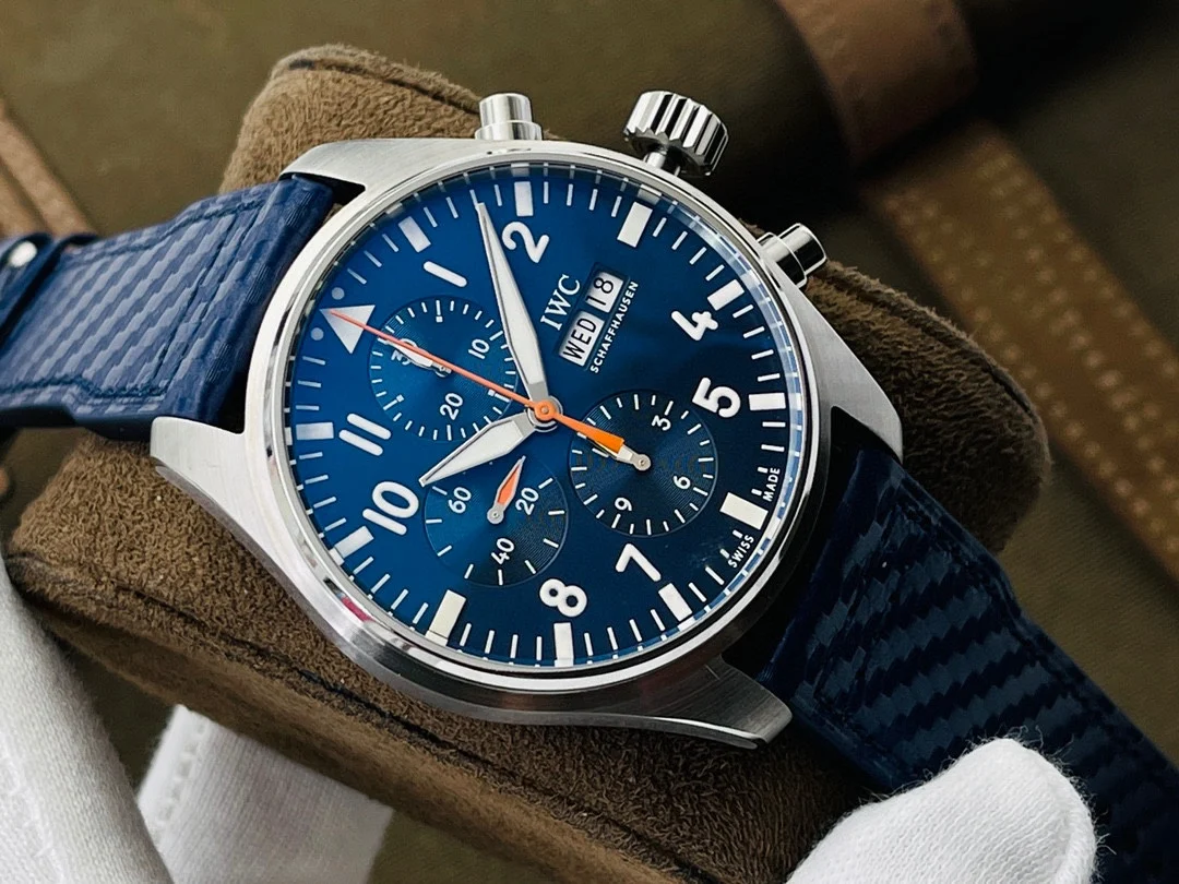IWC Pilot Steel IW377729 — photographed off the sweep