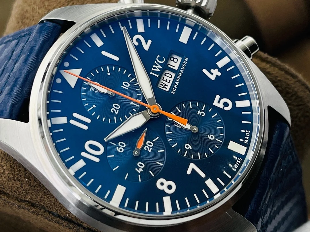 IWC Pilot Steel IW377729 — photographed off the sweep