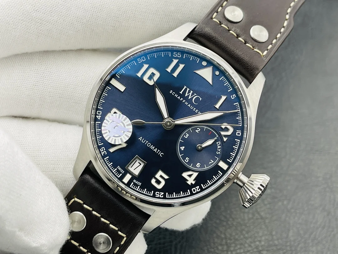 IWC Pilot Steel IW501005 — photographed off the sweep