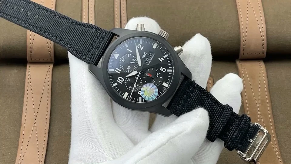 IWC Pilot Titanium 44 × 16.5mm