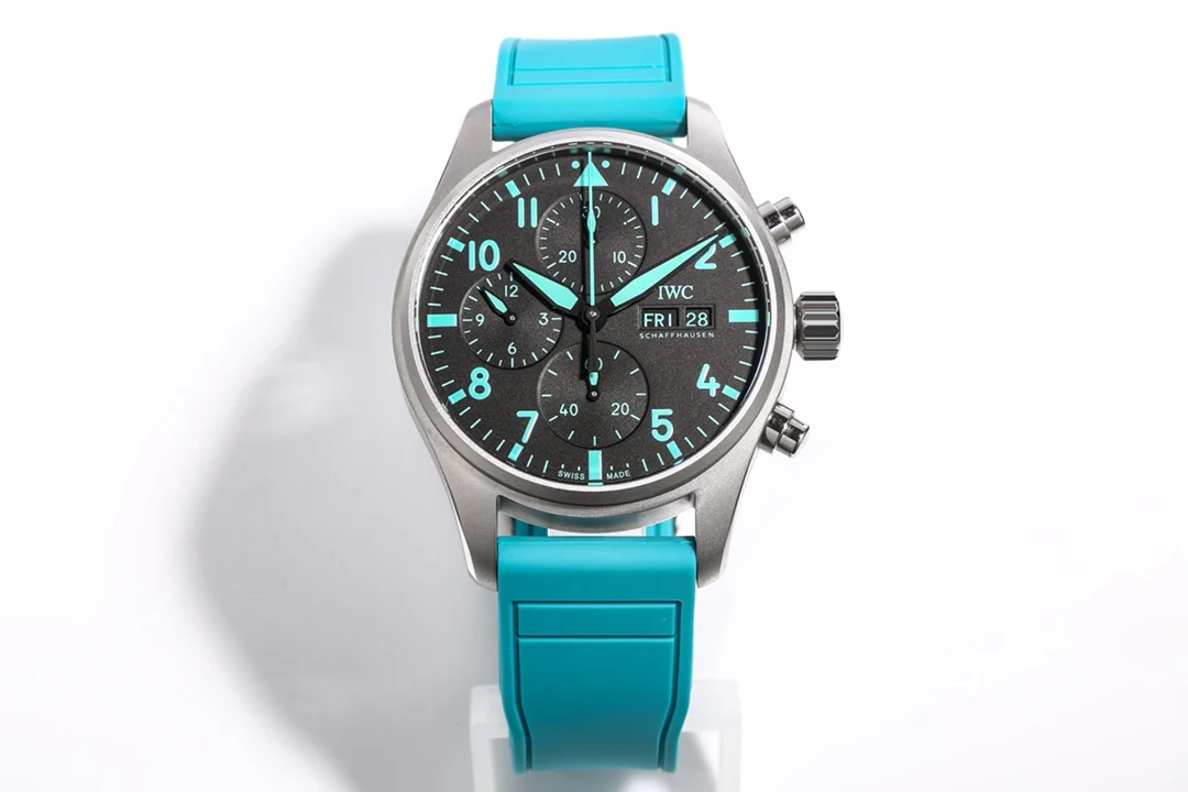 IWC Pilot Titanium Green Dial IW388108