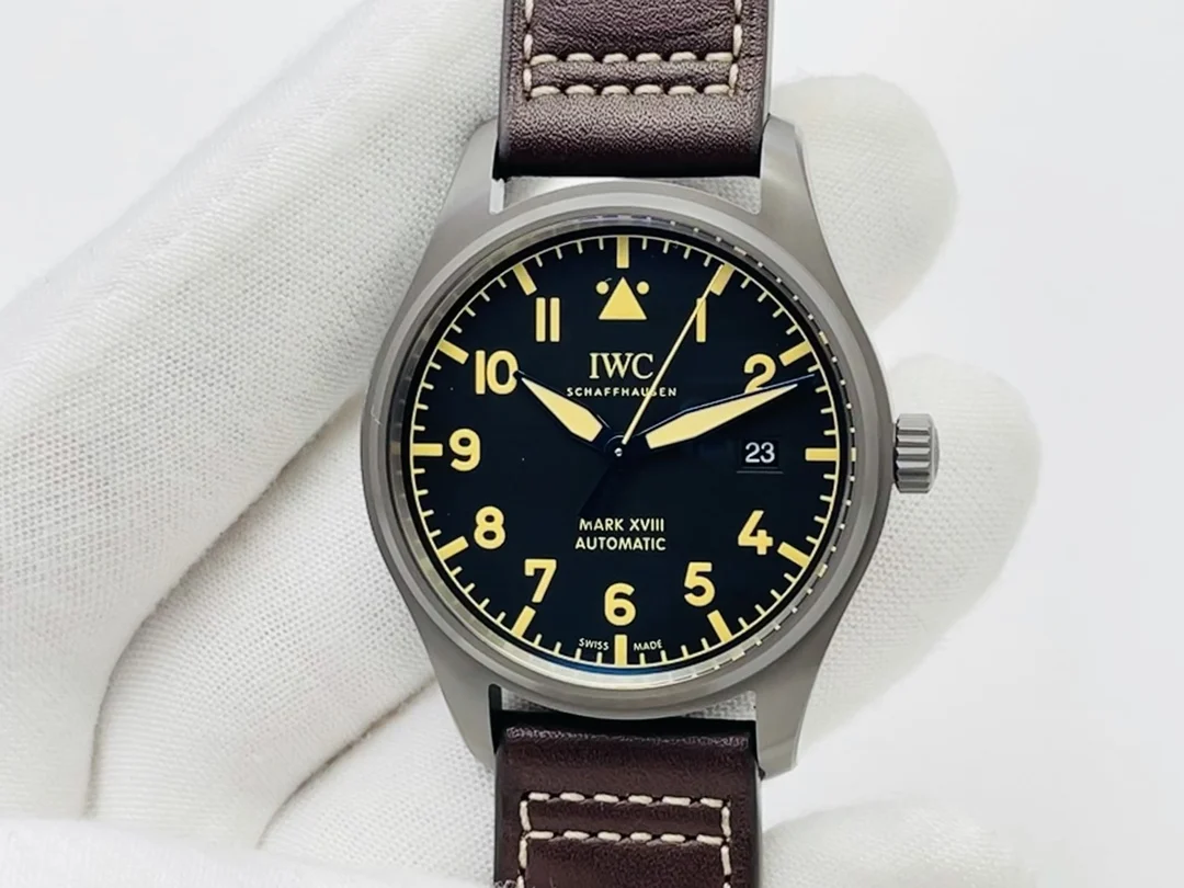 IWC Pilot Titanium IW327006