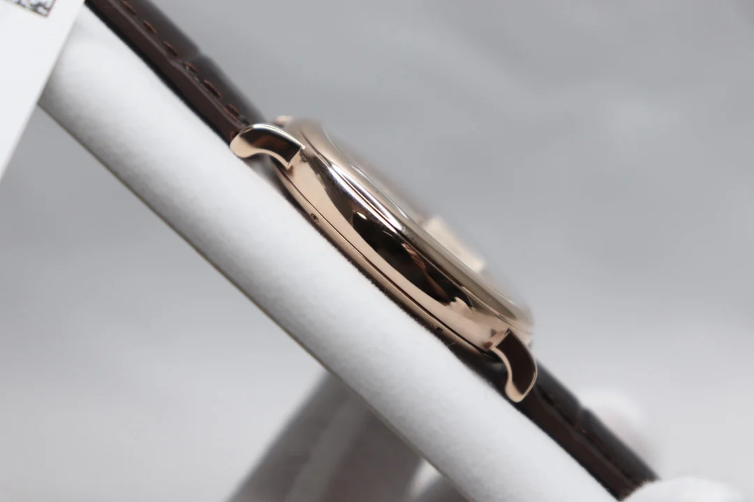IWC Portofino White Gold White Dial — photographed off the sweep