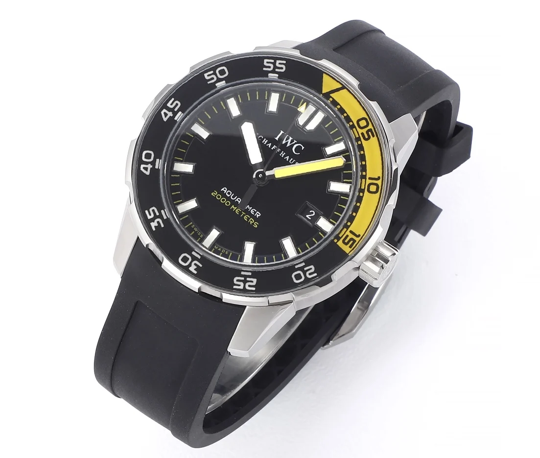 IWC Steel Black Dial — detail
