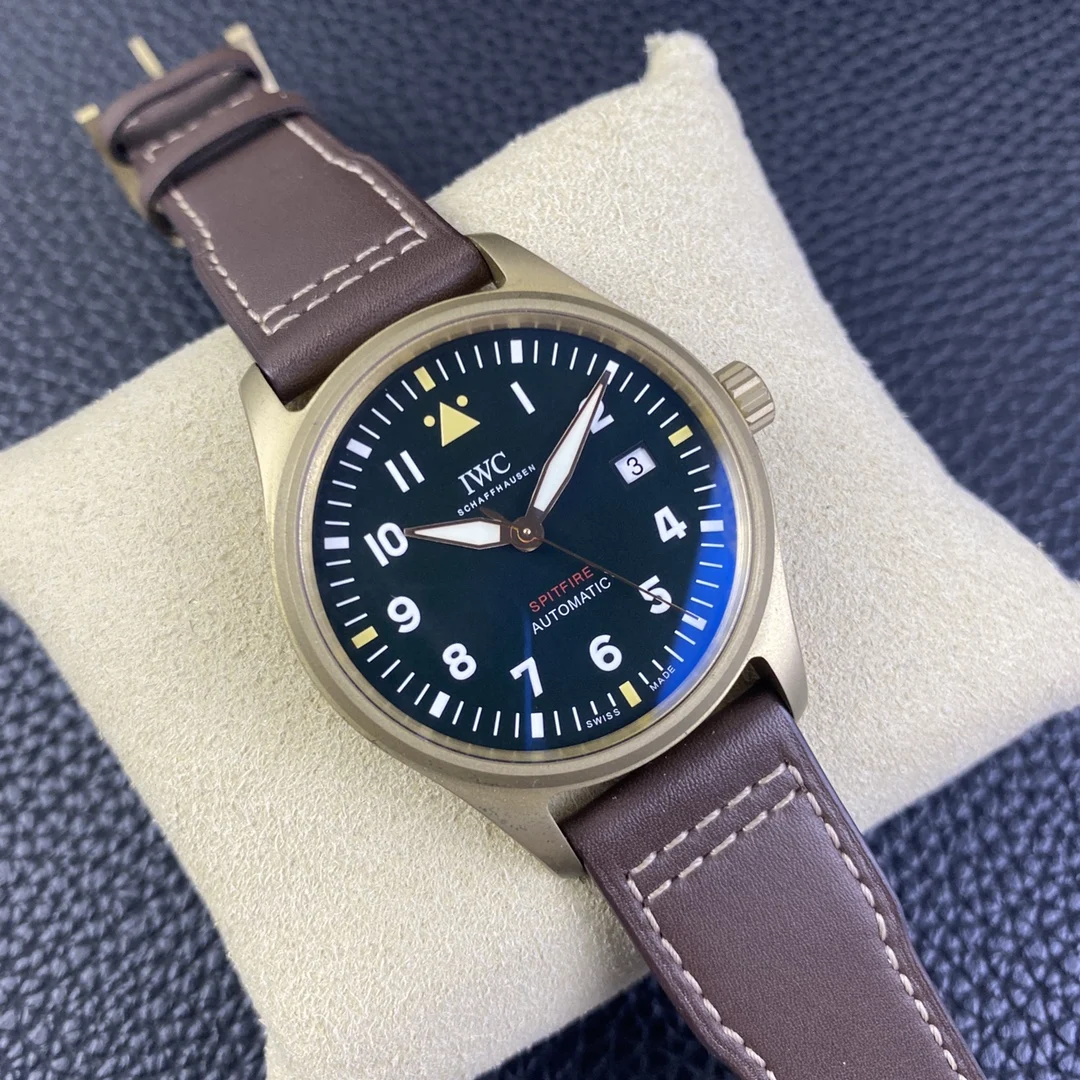 IWC Titanium Green Dial 39mm — photographed off the sweep